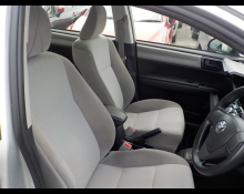 Toyota Corolla Axio 2015