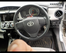 Toyota Corolla Axio 2015