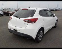 Mazda Demio 2015