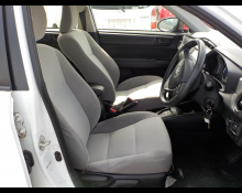 Toyota Corolla Axio 2015