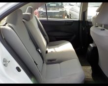 Toyota Corolla Axio 2015