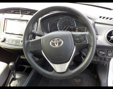 Toyota Corolla Axio 2015