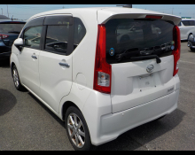 Daihatsu Move 2015