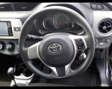 Toyota Vitz 2015
