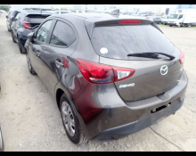 Mazda Demio 2018
