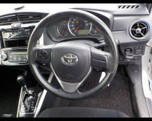 Toyota Corolla Fielder 2015