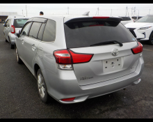 Toyota Corolla Fielder 2015