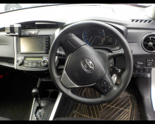 Toyota Corolla Fielder 2015