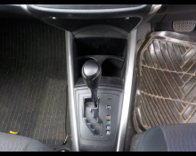 Toyota Corolla Fielder 2015