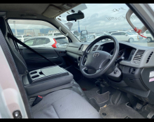 Toyota Hiace Van 2013