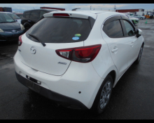 Mazda Demio 2015