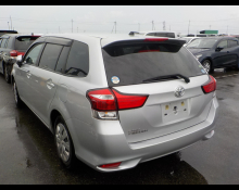 Toyota Corolla Fielder 2016