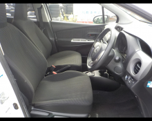 Toyota Vitz 2015