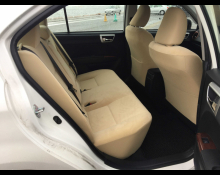 Toyota Corolla Axio 2016