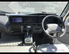 Hino Liesse II 2015