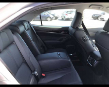 Toyota Crown Hybrid 2017