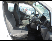 Nissan Vanette Van 2015