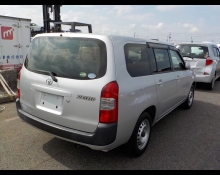 Toyota Succeed Van 2015