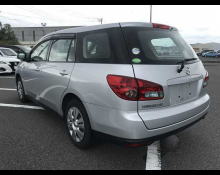 Nissan Wingroad 2017