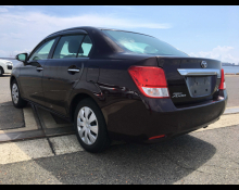 Toyota Corolla Axio 2014