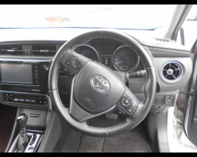 Toyota Auris 2015
