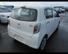 Daihatsu MIRA E-S 2015