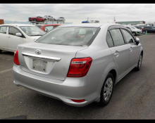 Toyota Corolla Axio 2016