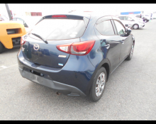 Mazda Demio 2015