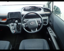 Toyota Sienta 2018