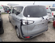Toyota Sienta 2018