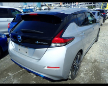 Nissan LEAF 2018