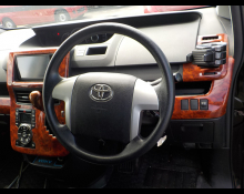 Toyota Voxy 2012