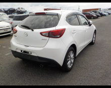 Mazda Demio 2015