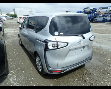 Toyota Sienta 2018