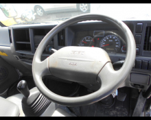 Isuzu ELF 2013