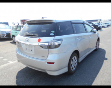 Toyota Wish 2015