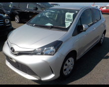 Toyota Vitz 2015