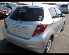 Toyota Vitz 2015