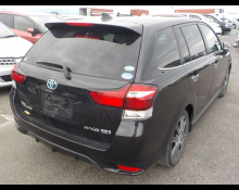 Toyota Corolla Fielder 2016
