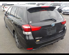 Toyota Corolla Fielder 2016