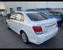 Toyota Corolla Axio 2014
