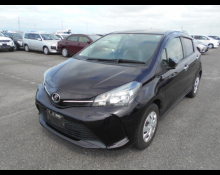 Toyota Vitz 2015