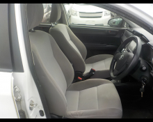 Toyota Corolla Axio 2015