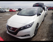 Nissan LEAF 2018