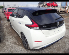 Nissan LEAF 2018