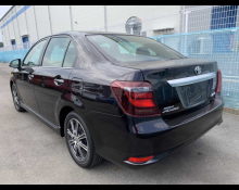 Toyota Corolla Axio 2016