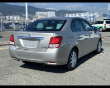 Toyota Corolla Axio 2013