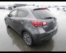 Mazda Demio 2016