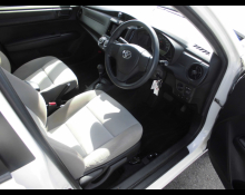 Toyota Corolla Axio 2015