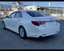 Toyota Mark X 2013